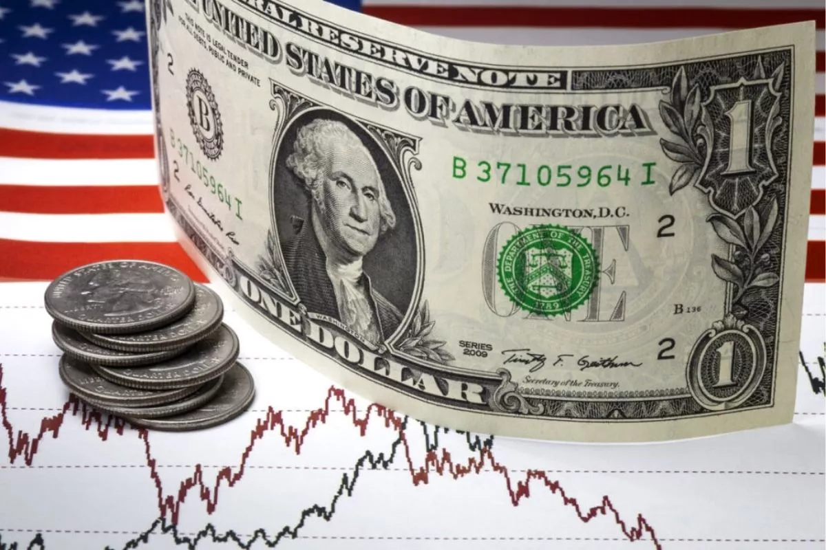 Dolar AS Kembali Menguat, Tekan Berbagai Mata Uang Utama Dunia