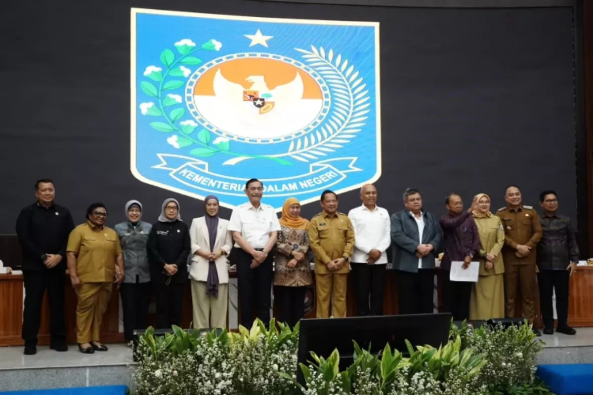 Pemprov Bali Siapkan Nusa Penida Sebagai Model PLTAL