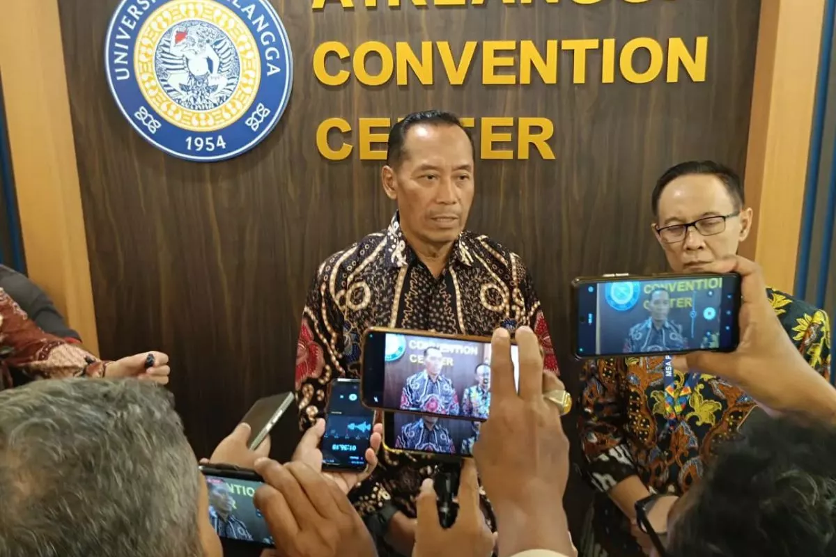 Wamendiktisaintek Minta Kampus Riau dan Kepri Bersatu Buat Konsorsium
