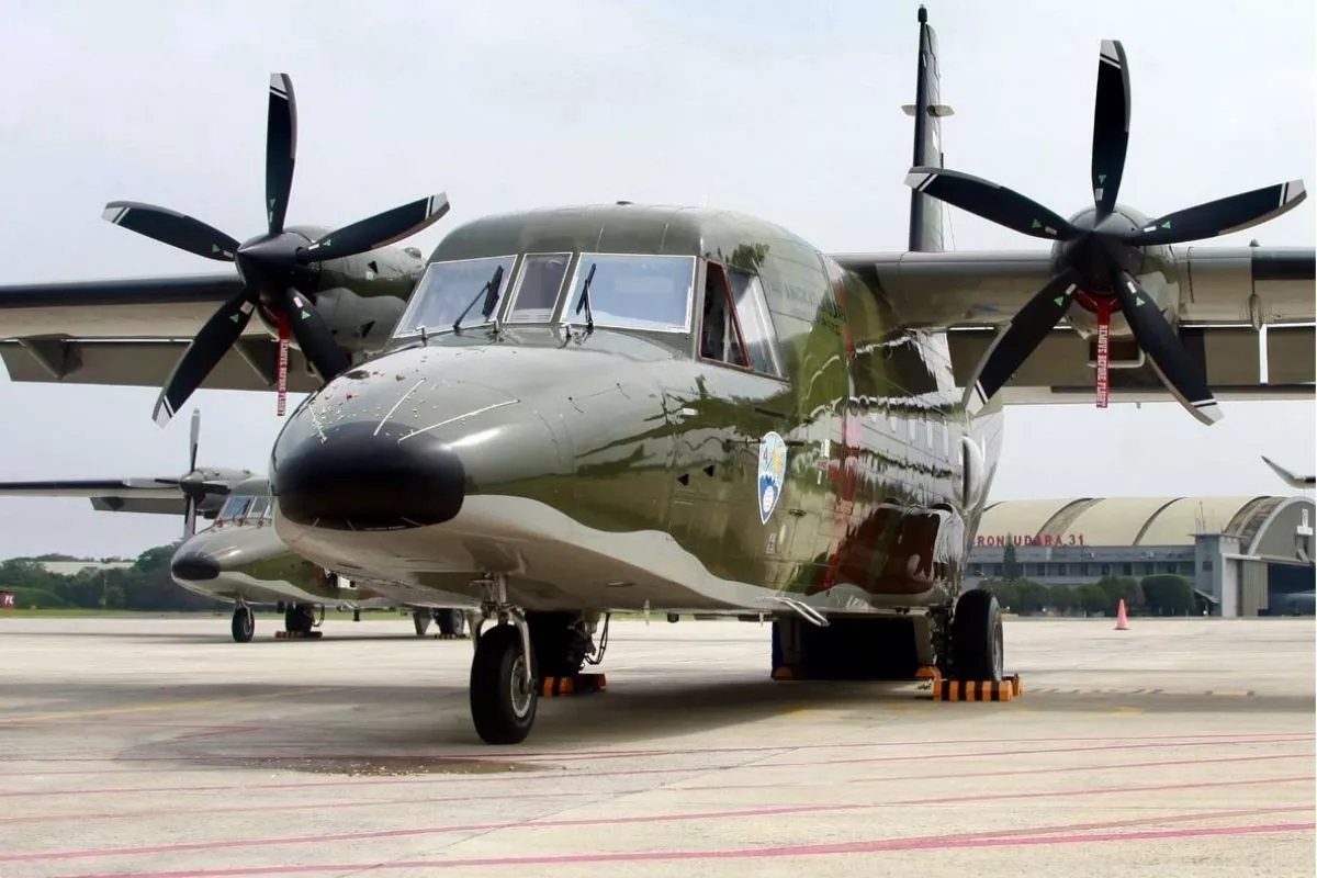 TNI AU Terima Pesawat Angkut NC-212i Buatan Lokal