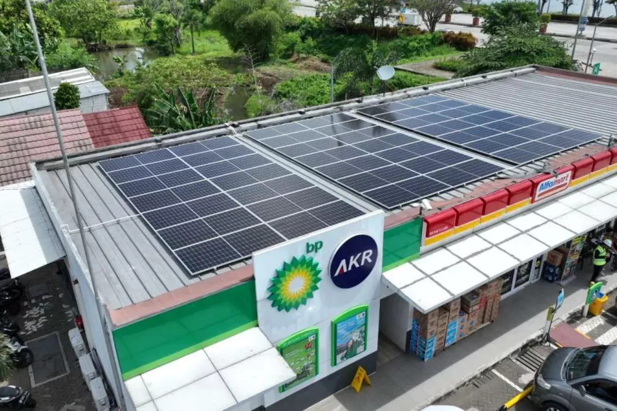 AKR Corporindo Bakal Bagi Dividen Minimal 30 Persen dari Laba Bersih