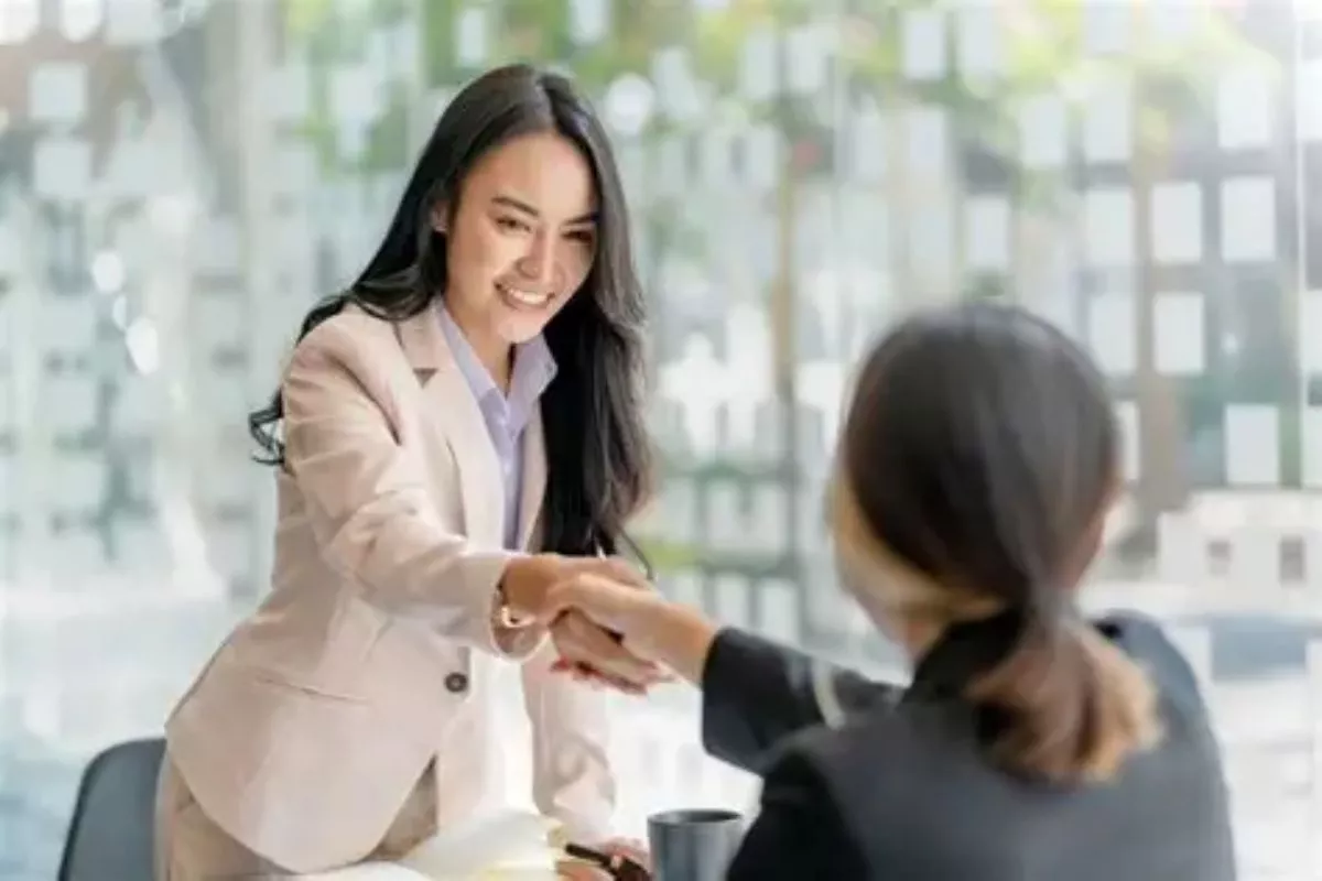 5 Tips Memberikan Kesan Pertama yang Baik saat Wawancara Kerja