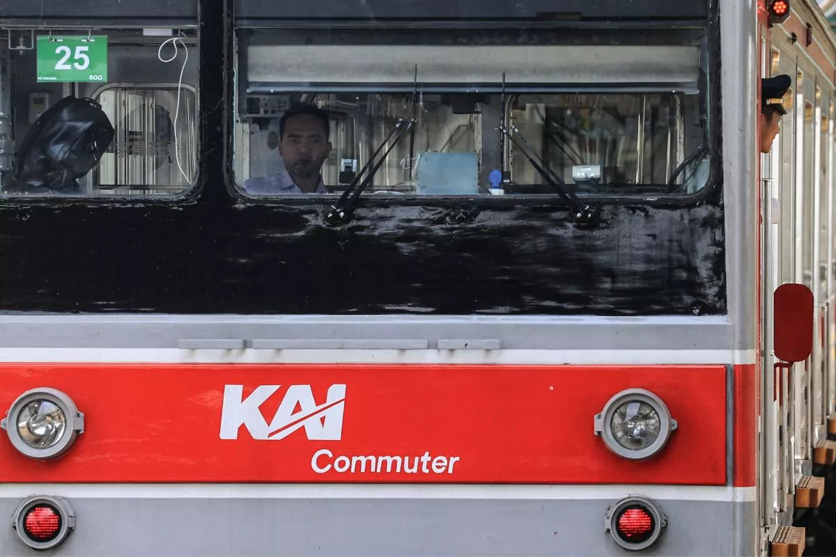 Kapasitas KRL Nambo Tak Seimbang dengan Lonjakan Penumpang