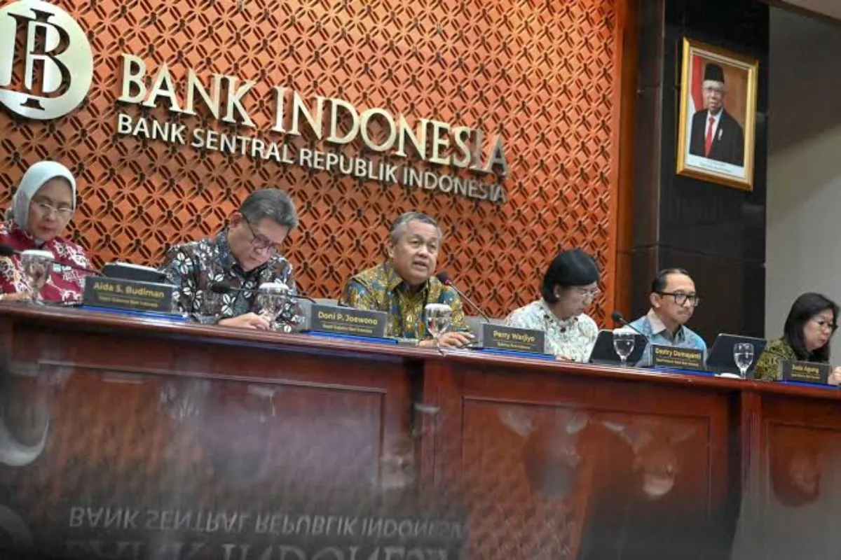 Strategi Bank Sentral Menjaga Rupiah dan Mendorong Ekonomi Kompas