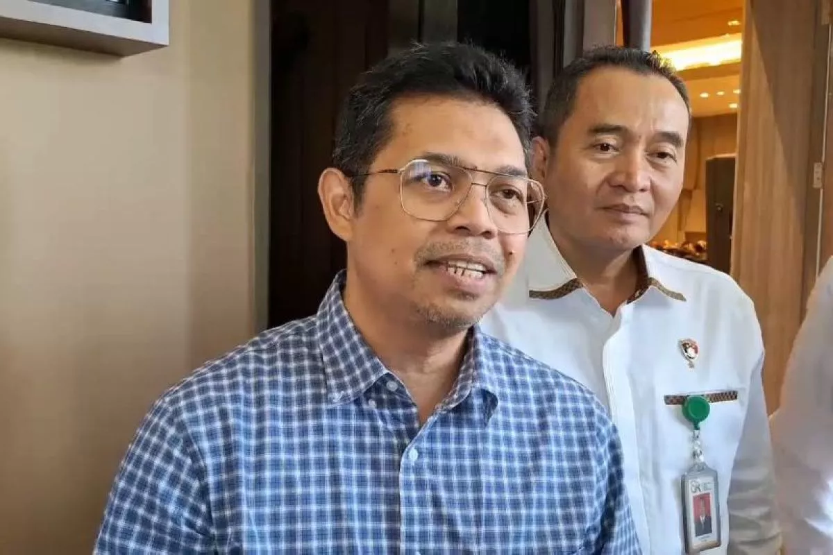OJK Kembangkan Aplikasi Anti-Scam untuk Cek Rekening dan WA