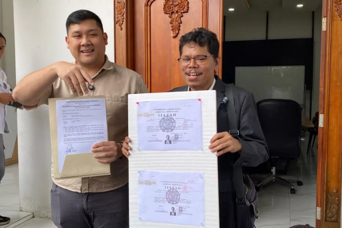 Gugatan Ijazah Jokowi: KPU dan Rektor UGM Jalani Mediasi di PN