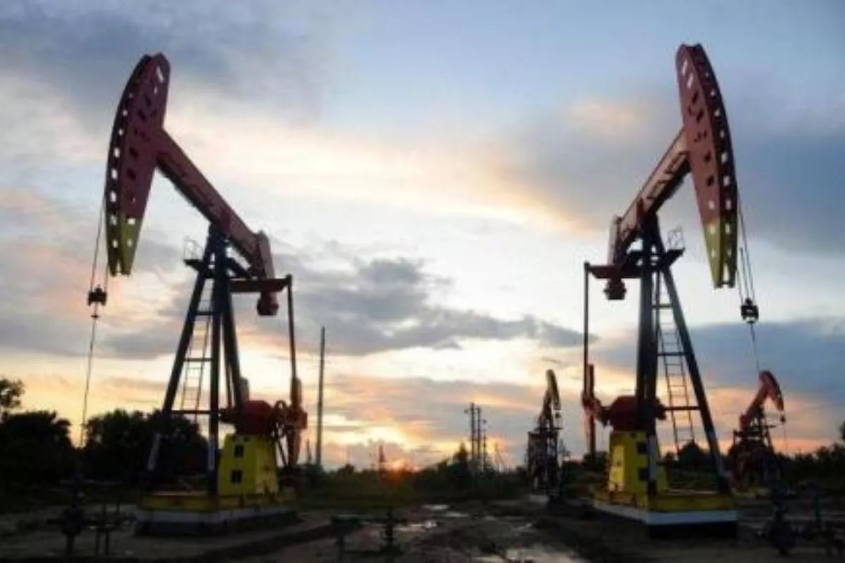 ESDM dan Komisi XII DPR Setujui Asumsi Makro Energi APBN 2027