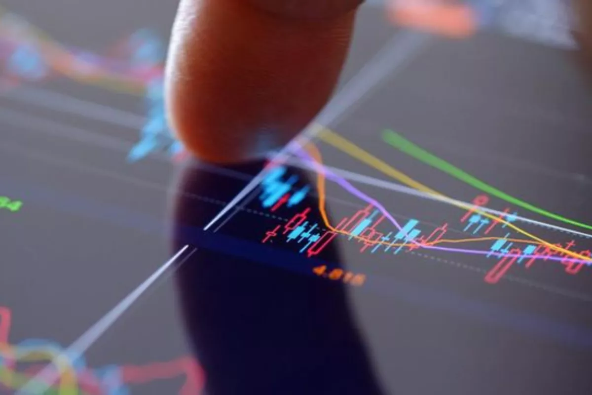 FTSE 100 Naik 0,03 Persen Jelang Sanksi AS Terhadap Iran