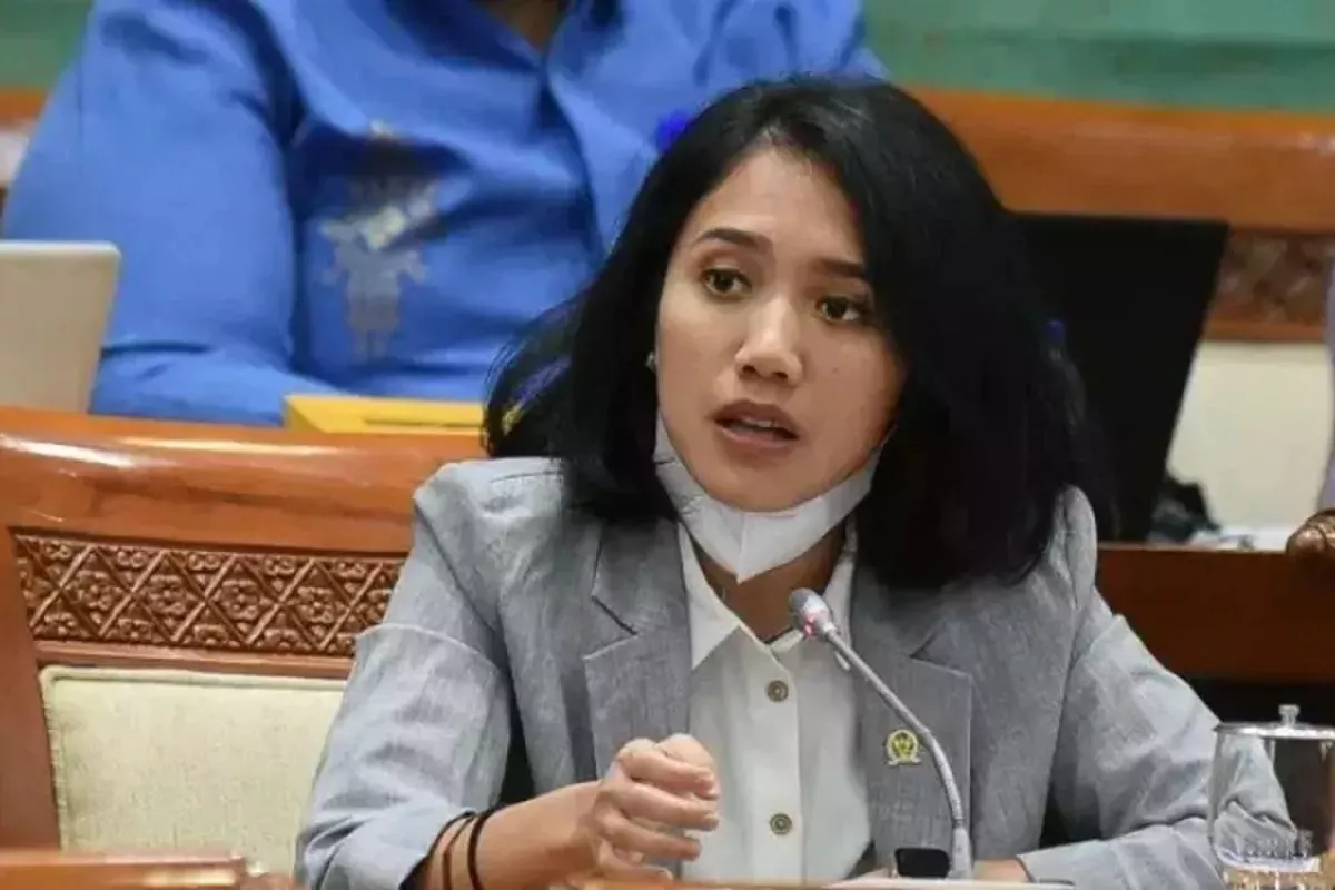 Puteri Komarudin Dorong Bea Cukai Tingkatkan Kualitas Layanan