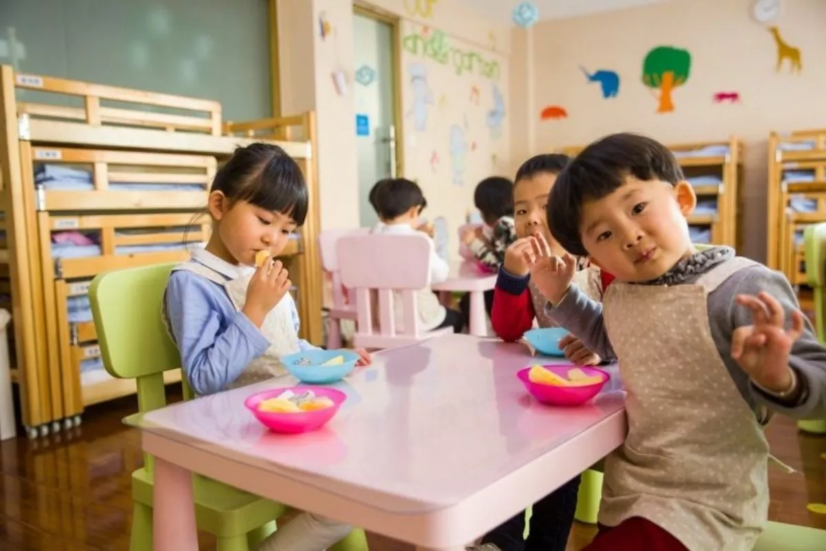 Mengapa Sekolah Perlu Tahu Riwayat Kelahiran Anak saat Masuk PAUD