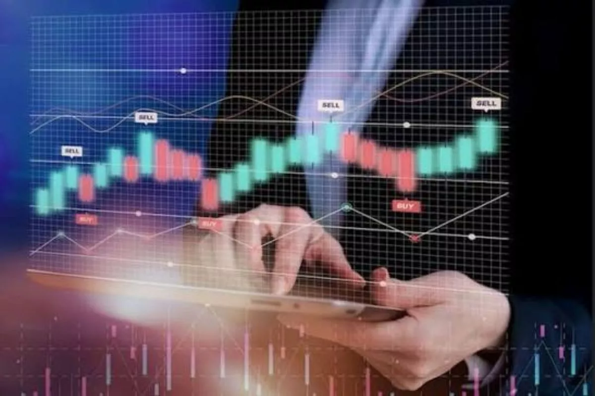 IHSG Menguat ke 6.351 Ditopang Saham Big Caps DCII dan BREN
