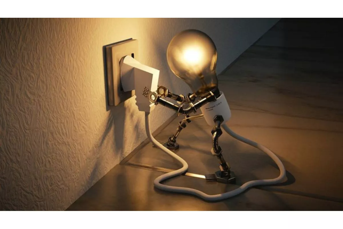 Pemerintah Pastikan Stok Energi Aman dan Dorong Efisiensi di Sektor Publik