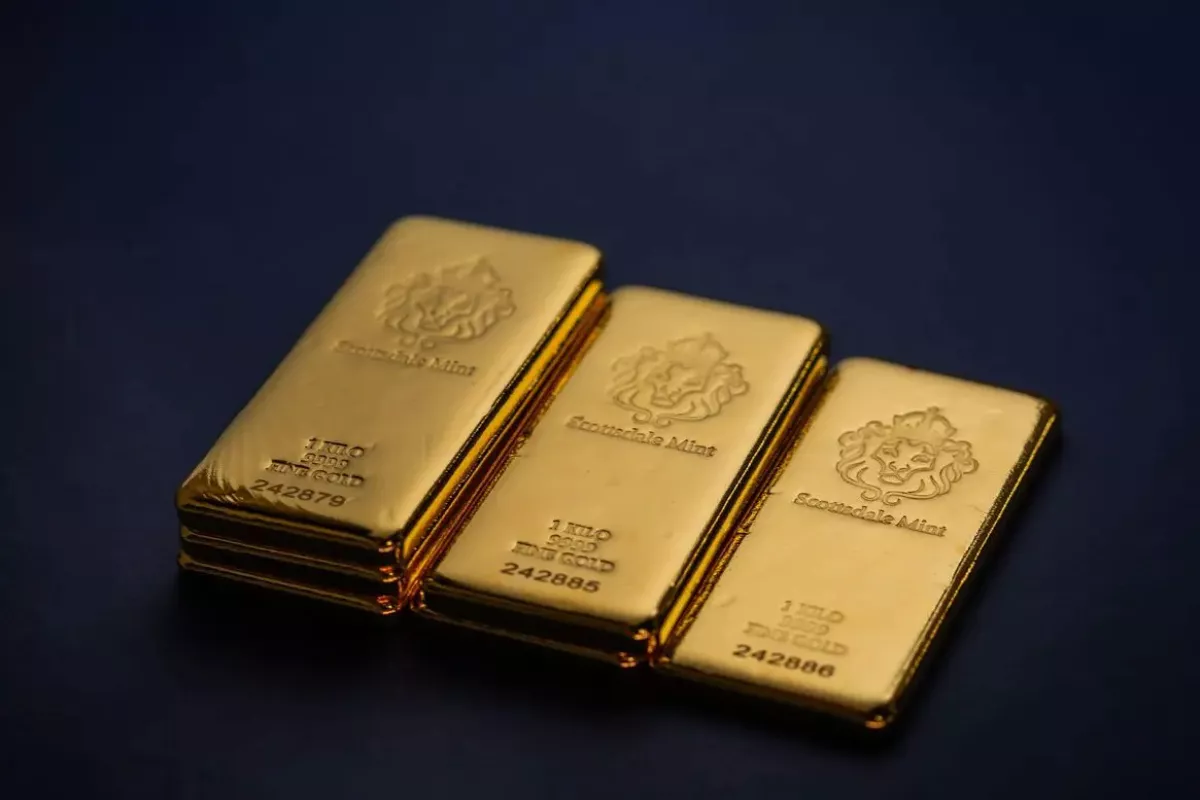 Harga Emas Antam 13 Mei 2026: Stabil di Rp2.859.000 per Gram