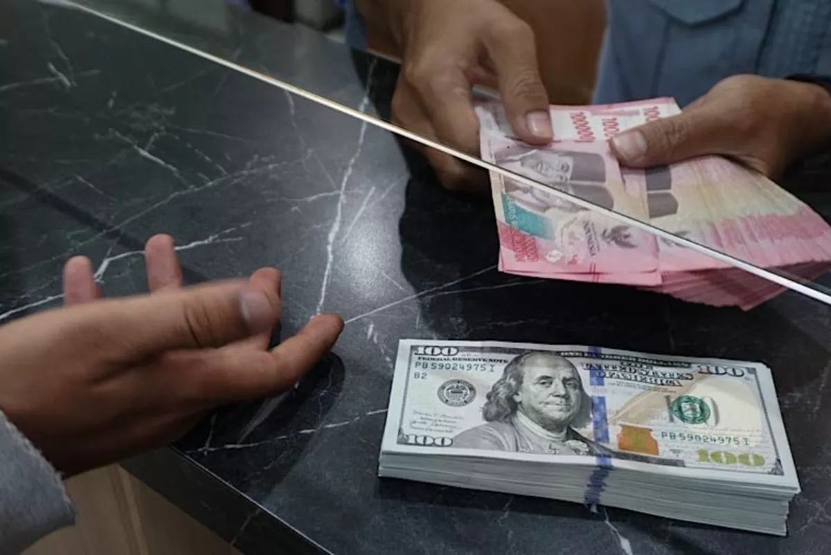 BI Rate Tetap 5,75 Persen, Rupiah Menguat ke Rp17.840 per Dolar AS