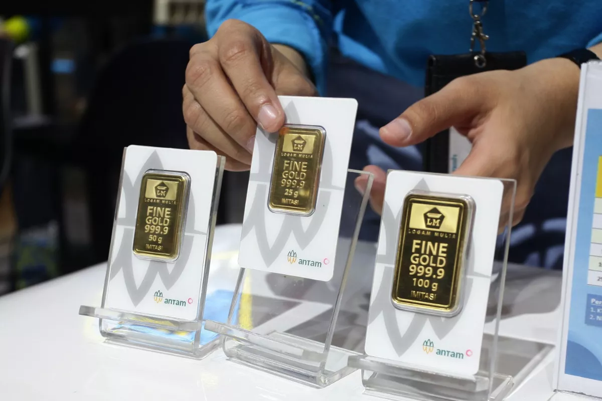 Harga Emas Antam Melonjak Rp 20.000 Menjadi Rp 2.700.000 Per Gram Hari Ini