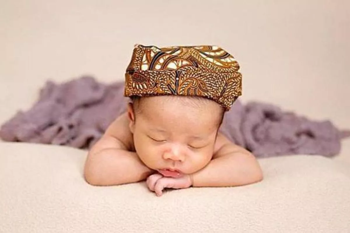 60 Pilihan Nama Bayi Laki-Laki Jawa Modern 3 Kata Dengan Arti Mendalamnya