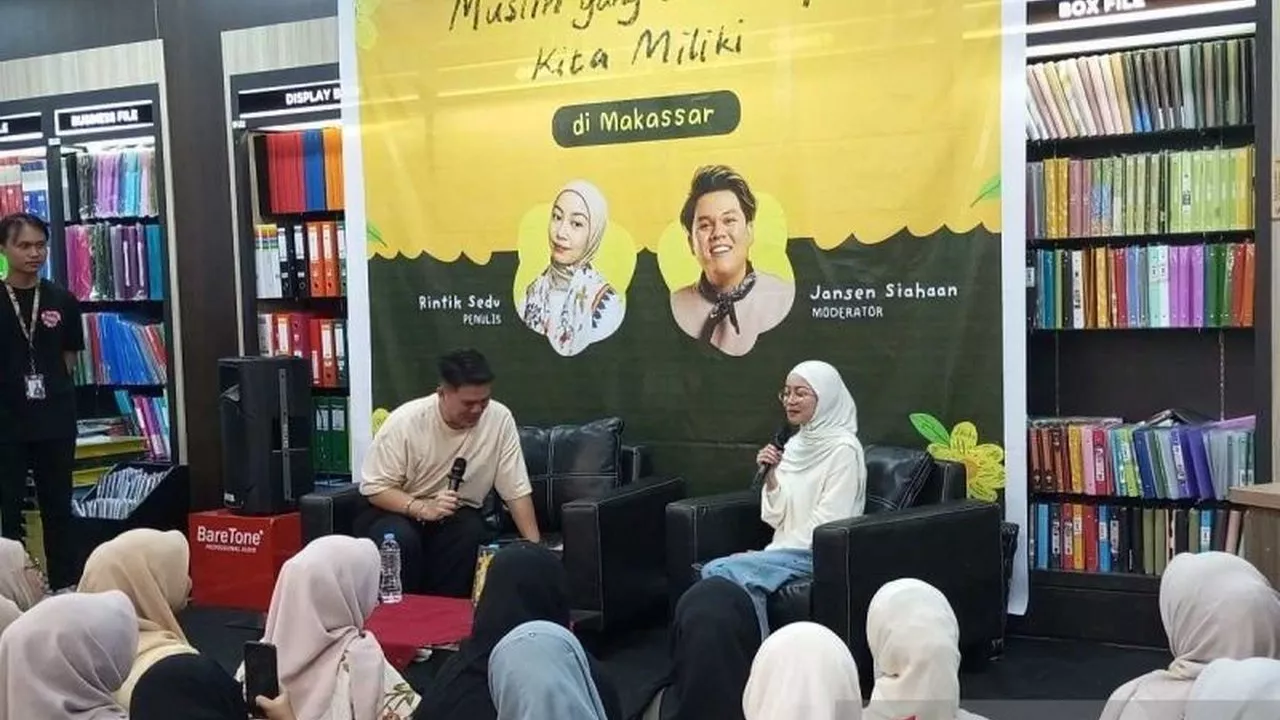 Literasi Kaum Muda Meningkat Lewat Media Sosial Menurut Rintik Sedu