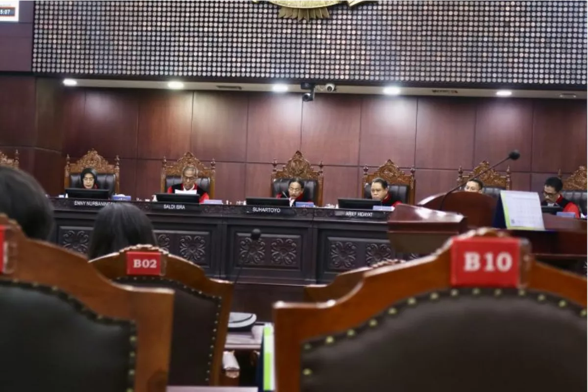 MK Menolak Uji Materi UU Migas, Pemohon Dinilai Tak Punya Legal Standing