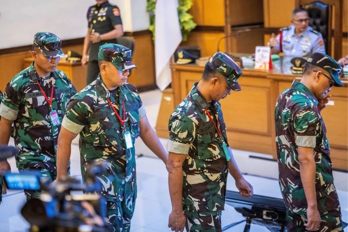 Empat Oknum TNI Divonis 1,5-3 Tahun Penjara Terkait Kasus Air Keras