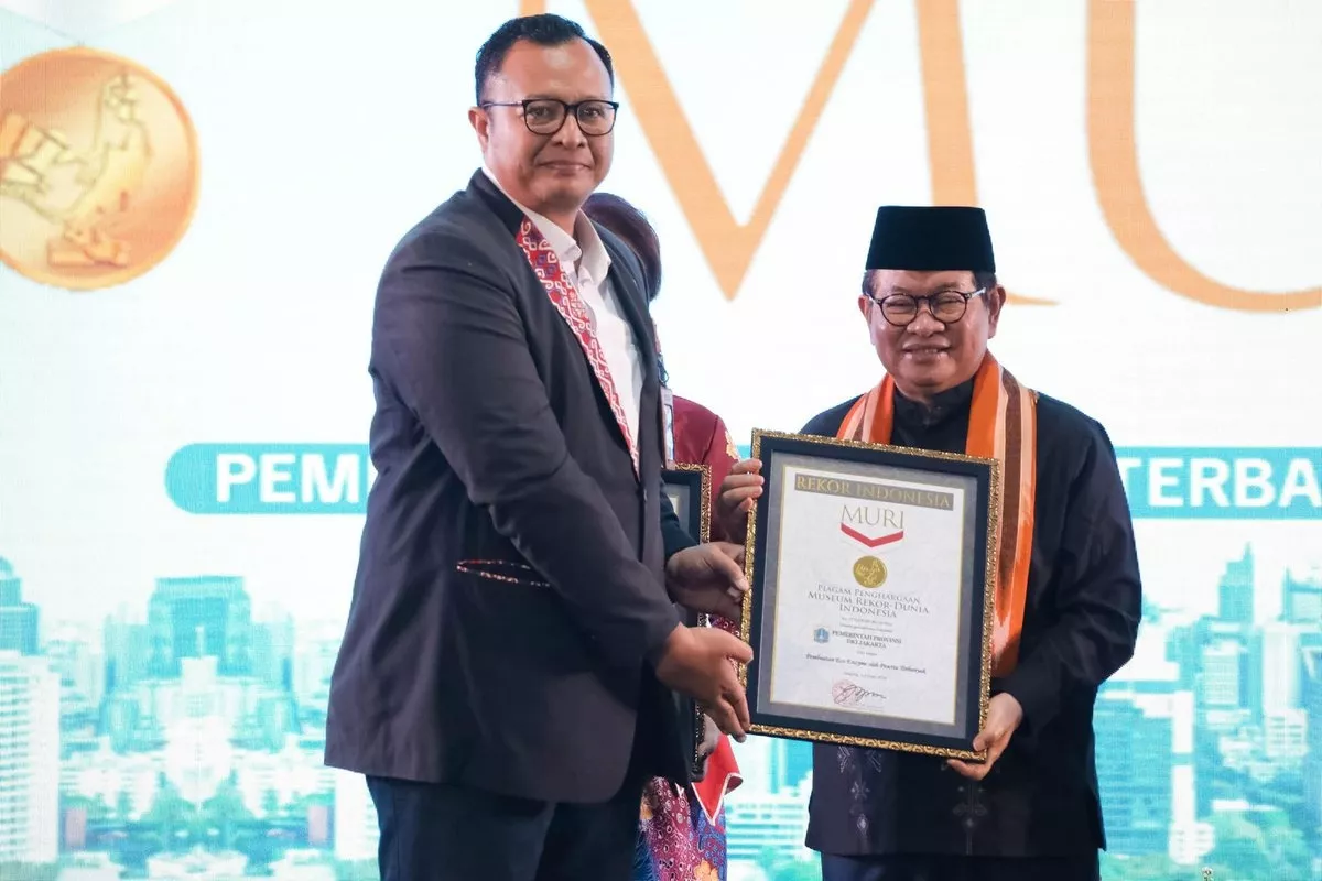 Pembuatan Eco Enzyme Terbanyak Jakarta Raih Rekor MURI di JEFF 2026