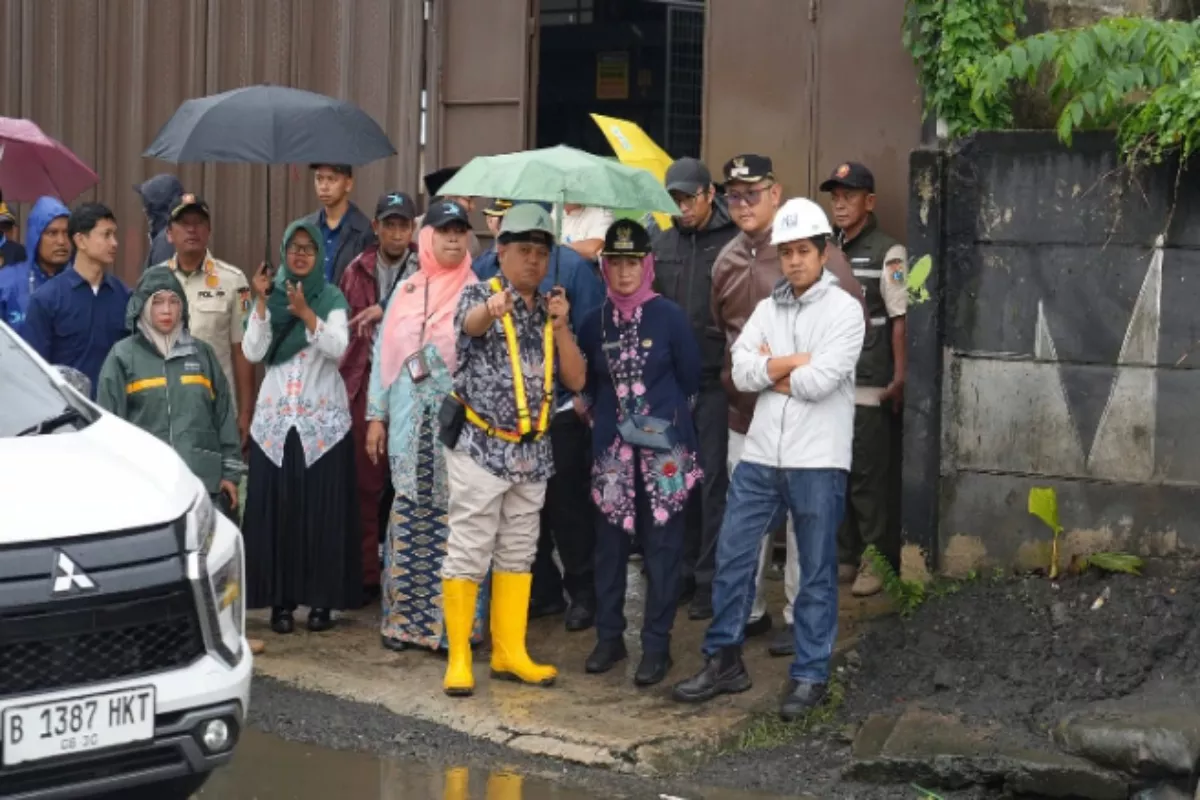 Wali Kota Jakbar Percepat Proyek Sanitasi di Lima Kelurahan