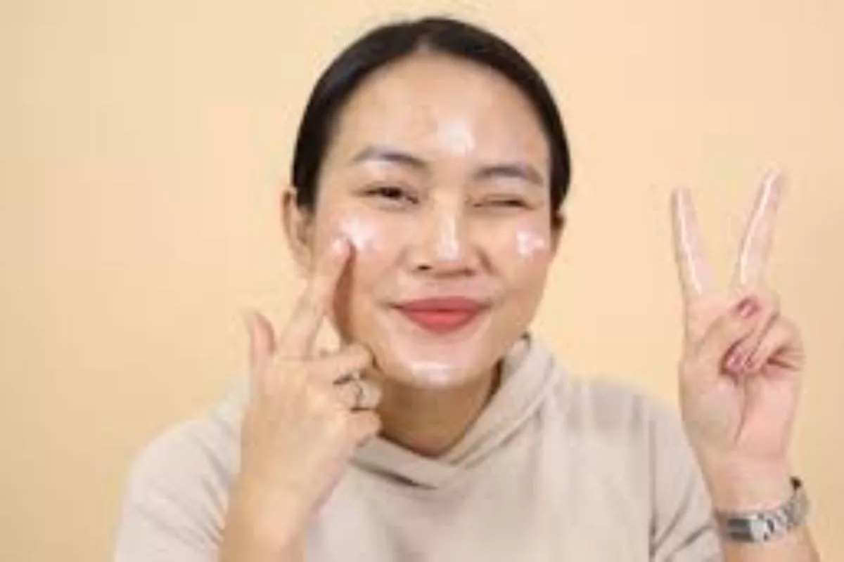 6 Kandungan Sunscreen yang Harus Dihindari demi Kesehatan Kulit