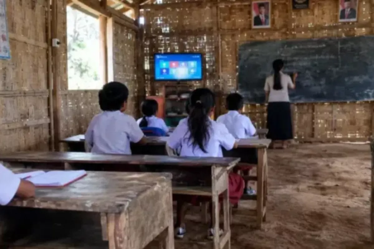 Kemendikdasmen Genjot Revitalisasi SDN Mboeng dan Ribuan Sekolah NTT