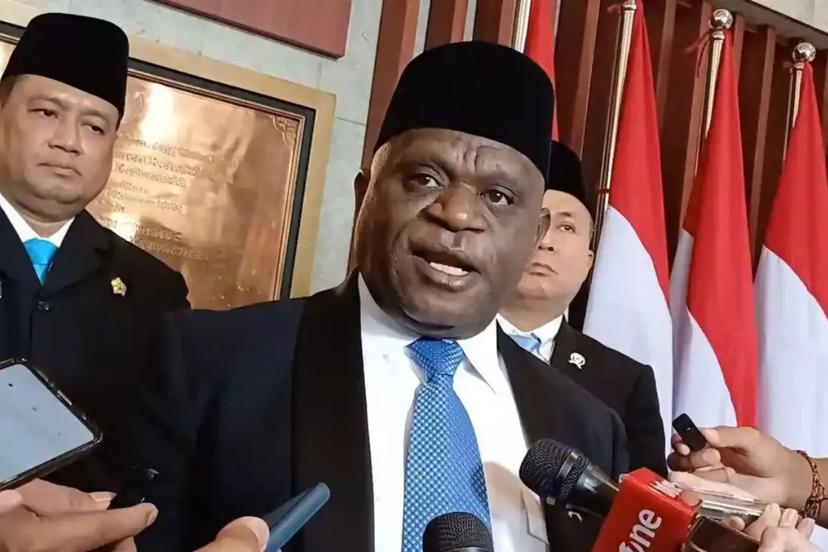 Menteri HAM Pigai Tegaskan Larangan Main Hakim Sendiri Soal Begal