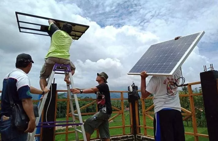 Masa Depan Energi Terbarukan: Solusi Mandiri Daya Indonesia 2026