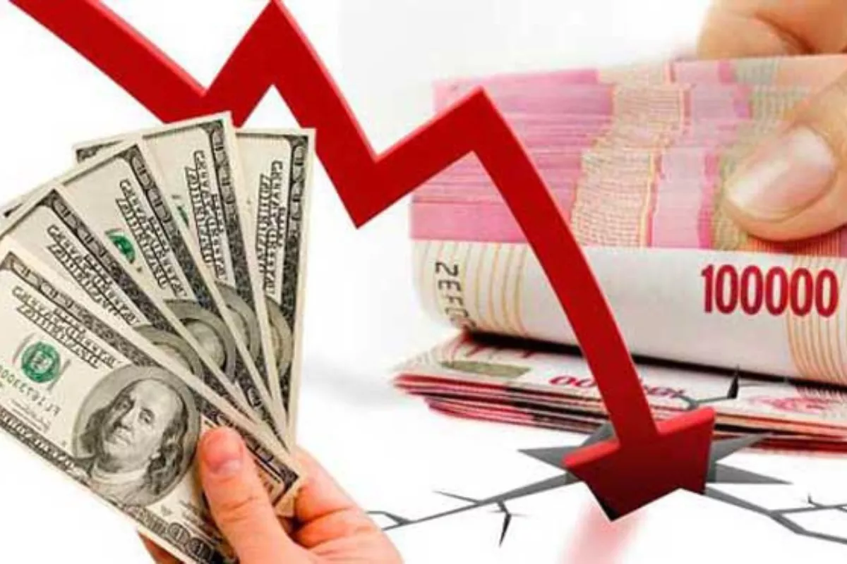 Nilai Tukar Rupiah Terperosok hingga Tembus Angka 17.000 per Dolar AS