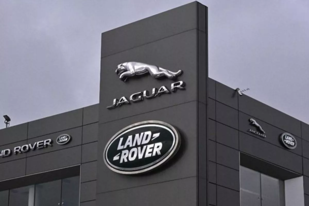 JLR Hentikan Produksi Jaguar dan Land Rover di China Demi Strategi Baru