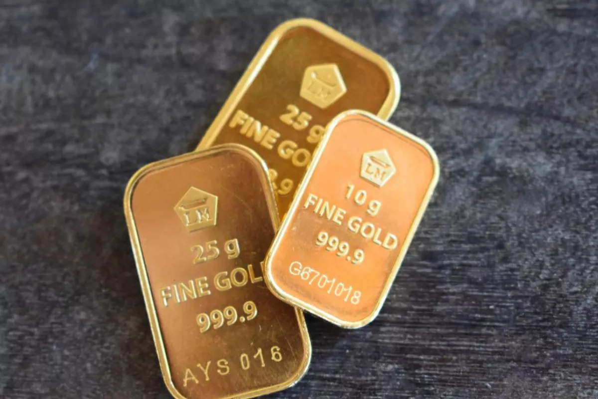 Harga Emas Antam Naik Tajam Menyentuh Angka Rp2,15 Juta per Gram