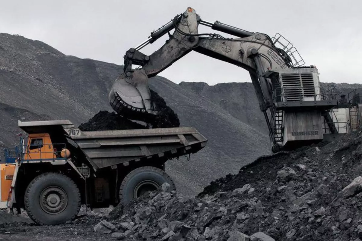 Kementerian ESDM Tetapkan Harga Batu Bara Acuan Sebesar 124,44 US Dollar 