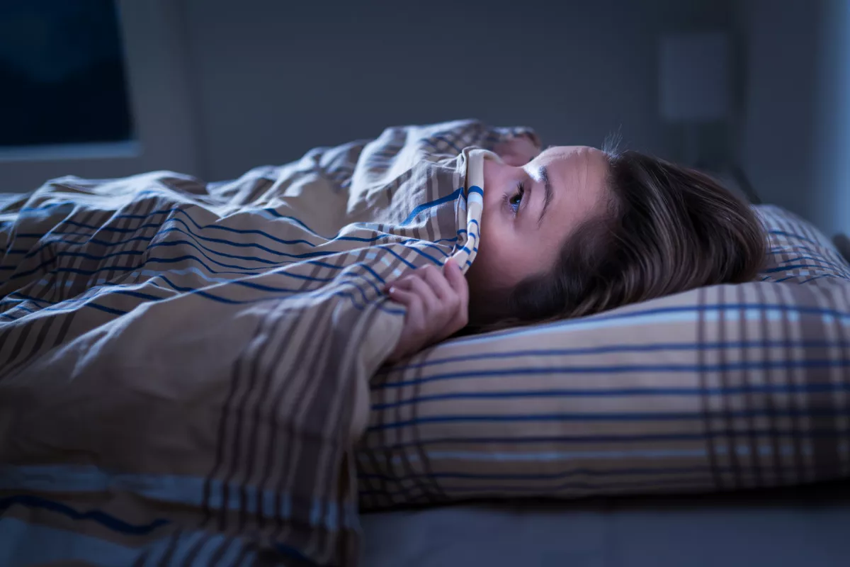 Mengapa Pikiran Sering Overthinking Saat Malam Hari?