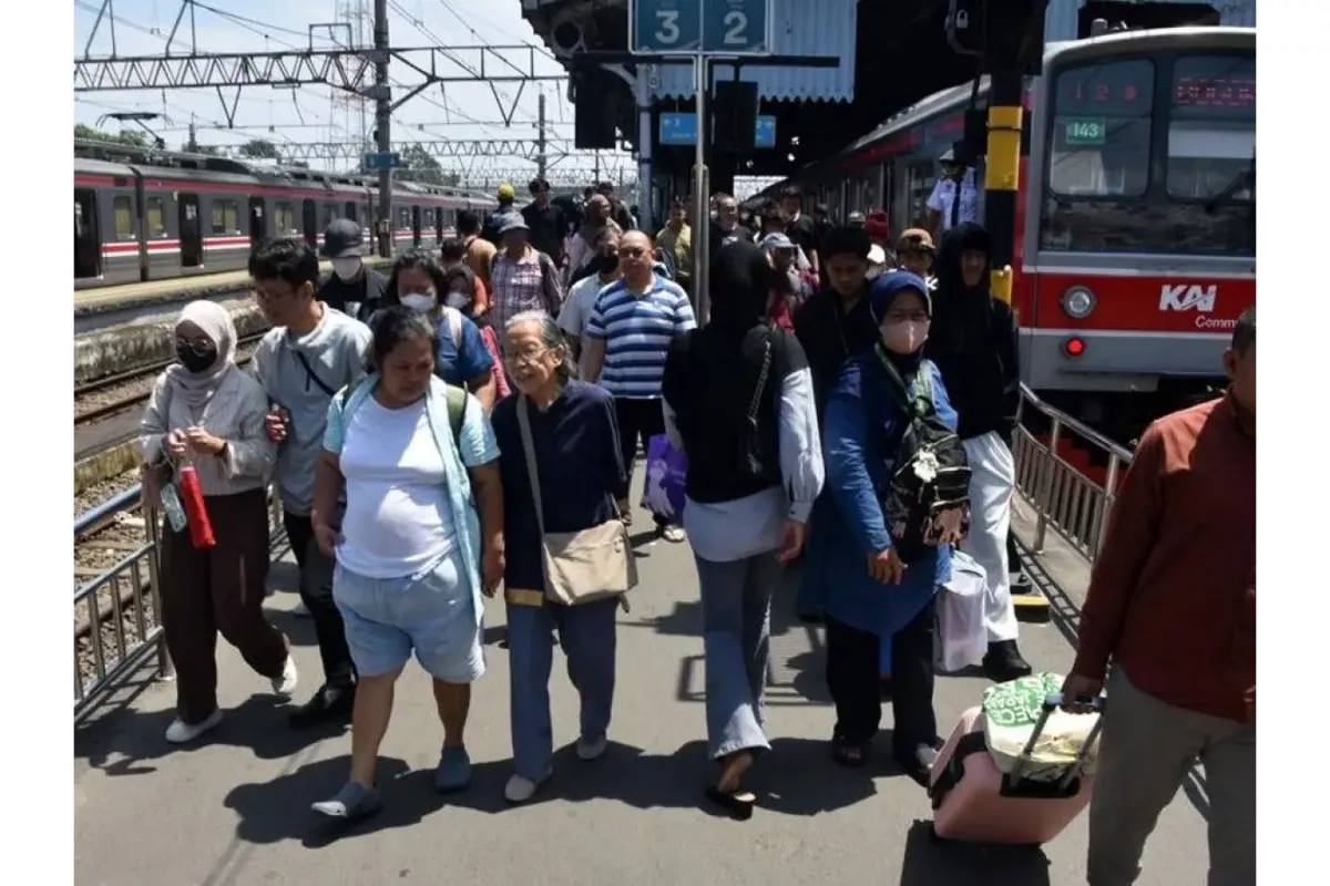 KAI Commuter Lakukan Penyesuaian Perjalanan KRL Imbas Penutupan 3 Jalur Stasiun Bogor
