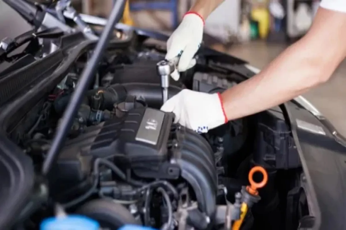 Tips Merawat Mobil Matic: Panduan Menjaga Transmisi Tetap Awet