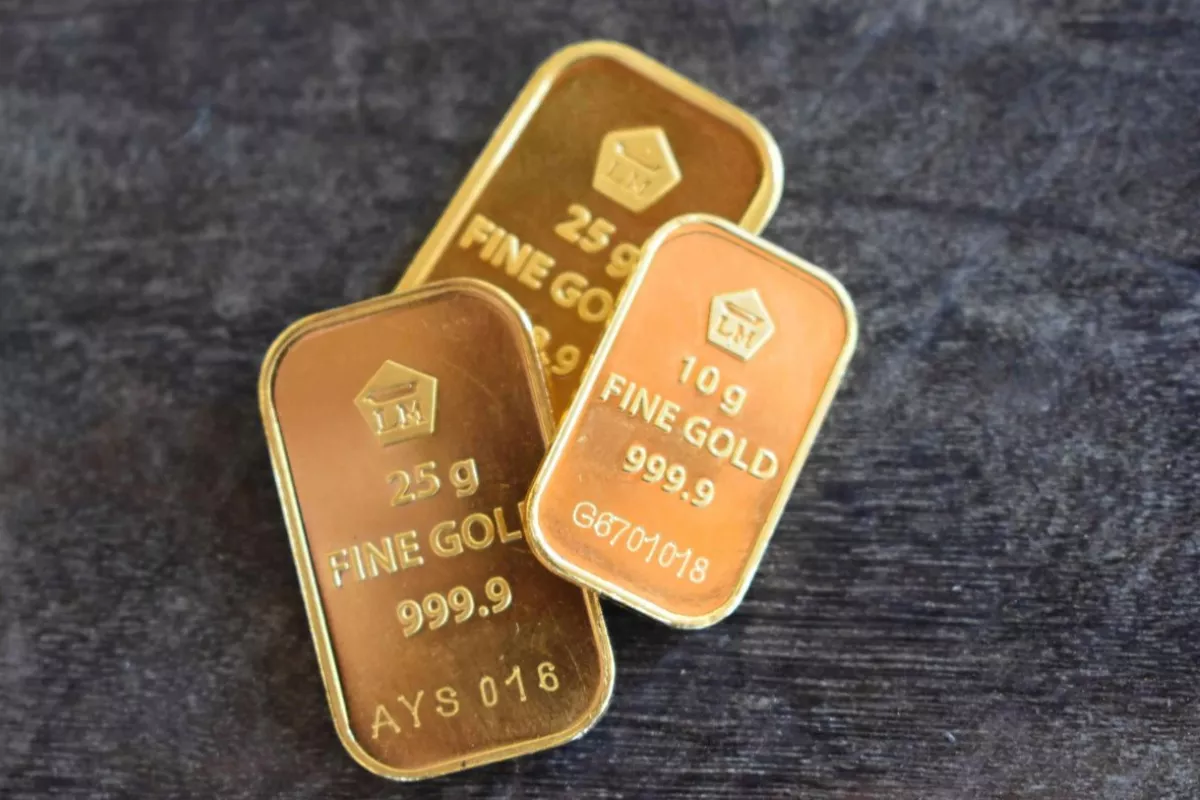 Update Harga Emas Antam dan UBS Hari Ini 15 Juni 2026 Cukup Stabil 