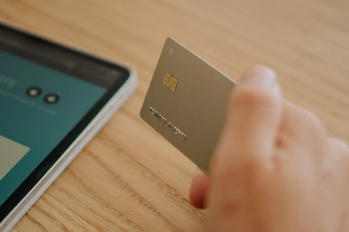Promo dan Transaksi Digital Dorong Kenaikan Kartu Kredit Bank Besar