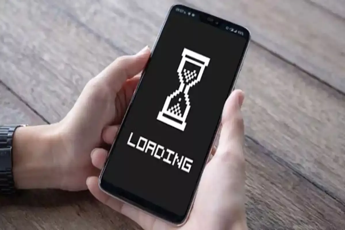 Cara Mengatasi HP Lemot dan Memori Penuh di Android/iPhone Ampuh