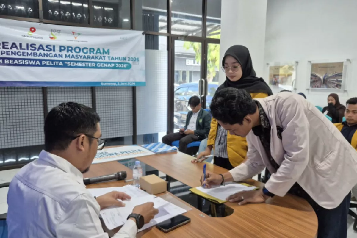 SKK Migas-KEI Beri Beasiswa Pelita untuk Mahasiswa Sapeken dan Raas
