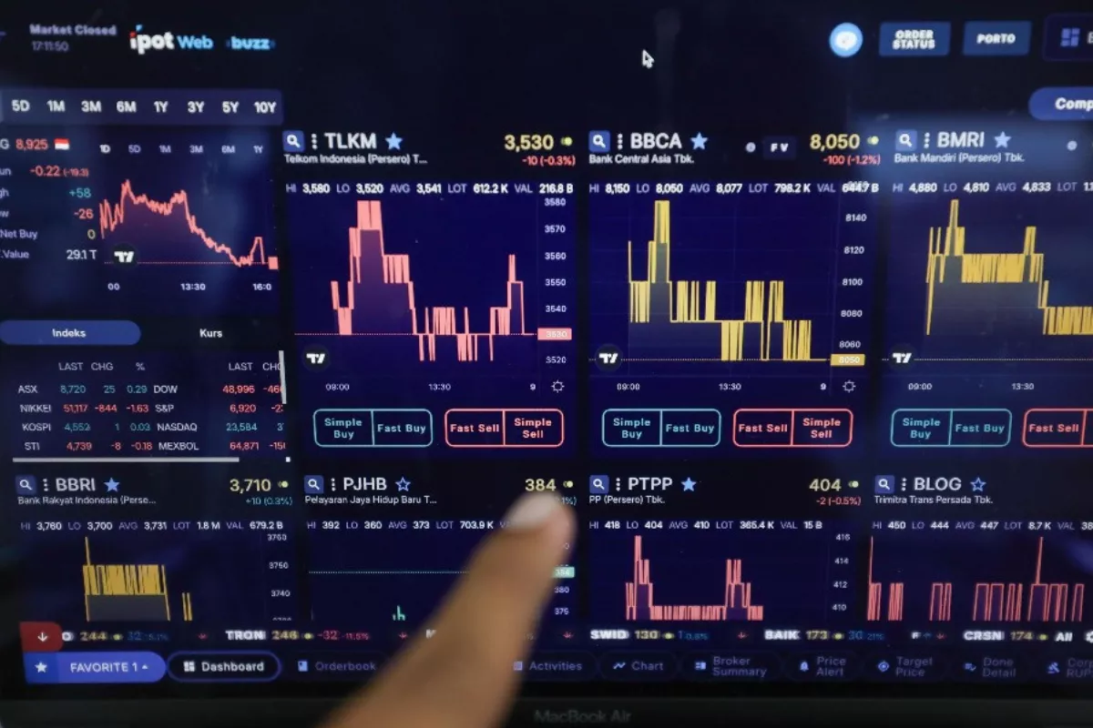 IHSG Melemah Sepekan namun Nilai Transaksi Saham di BEI Naik Tajam 