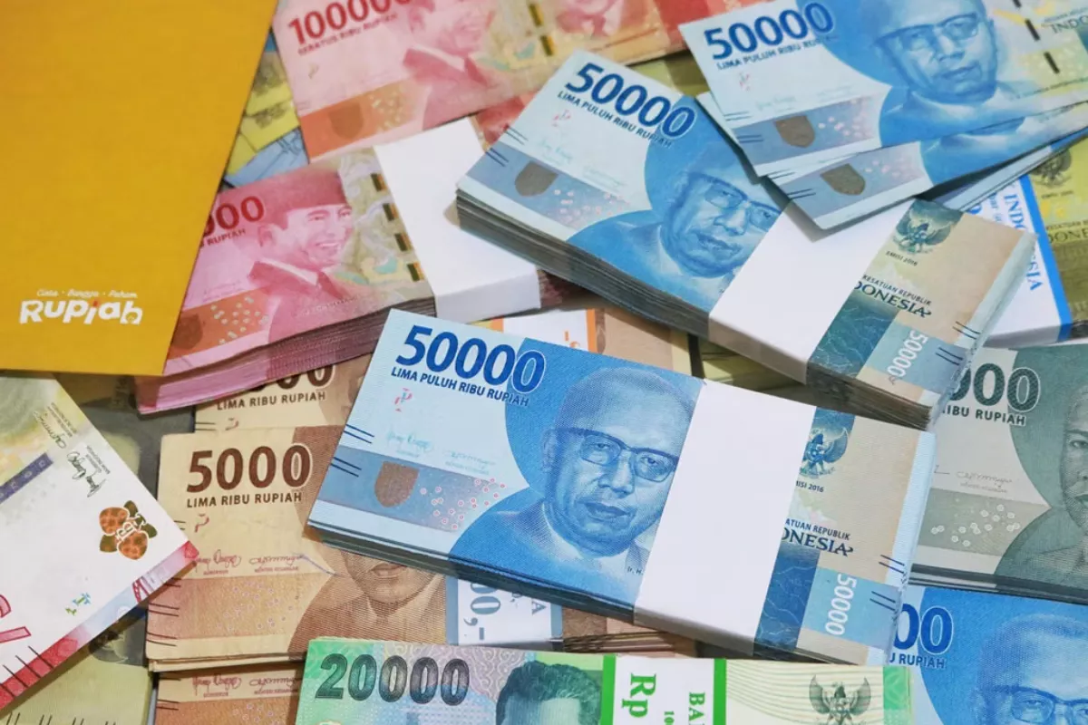 Pergerakan Rupiah Hari Ini 9 Juli 2026 Dibuka Melemah 0,33 Persen