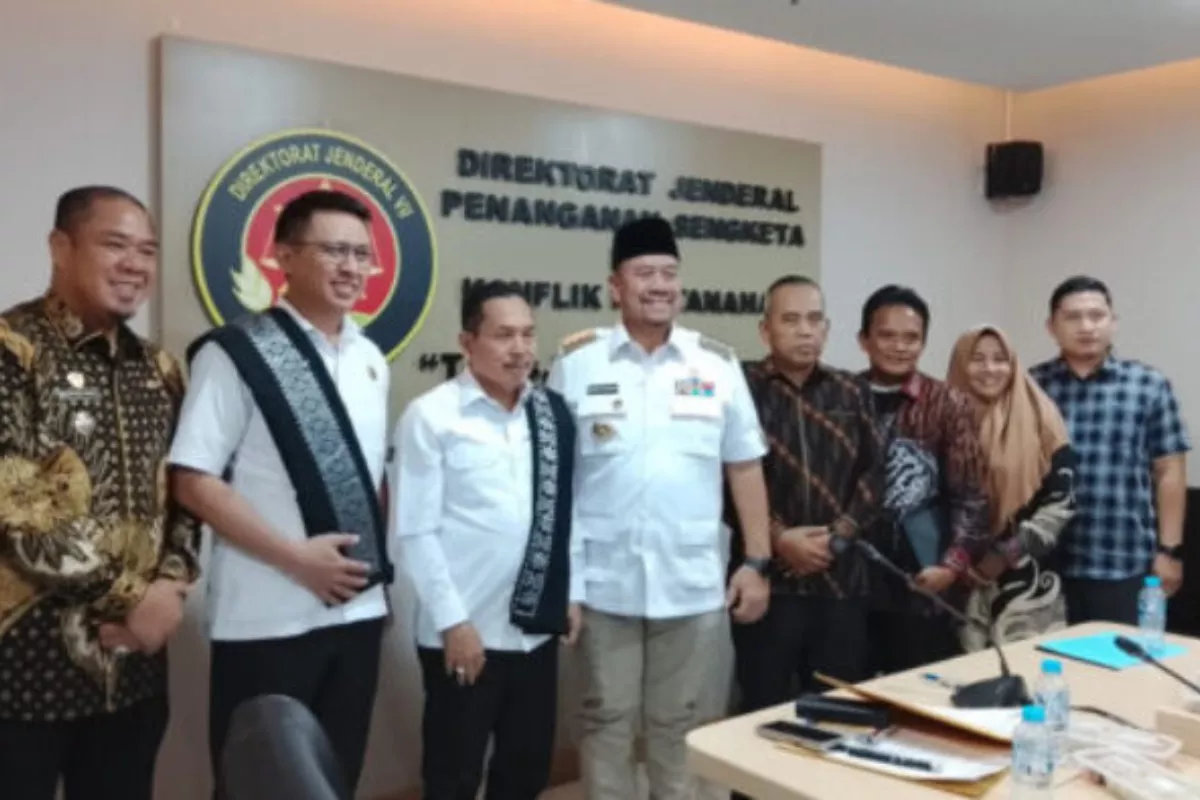 Bupati Batu Bara Sidak dan Siap Perbaiki Irigasi Rusak di Sei Muka