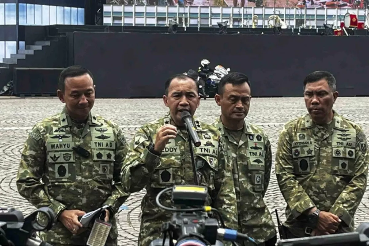 102 KRI Disiapkan untuk Naval Parade HUT ke-81 TNI di Teluk Jakarta