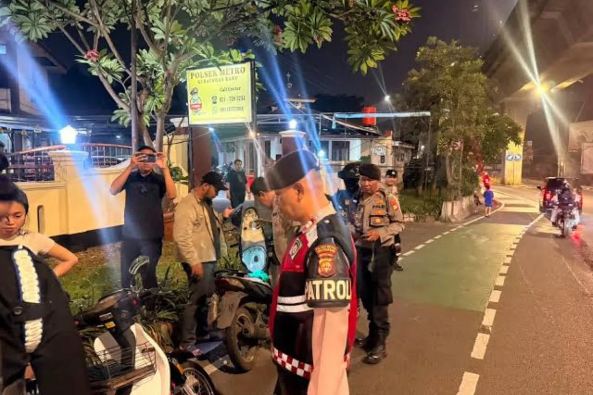 Polsek Kebayoran Baru Gelar Razia Terpadu Mencegah Begal dan Tawuran