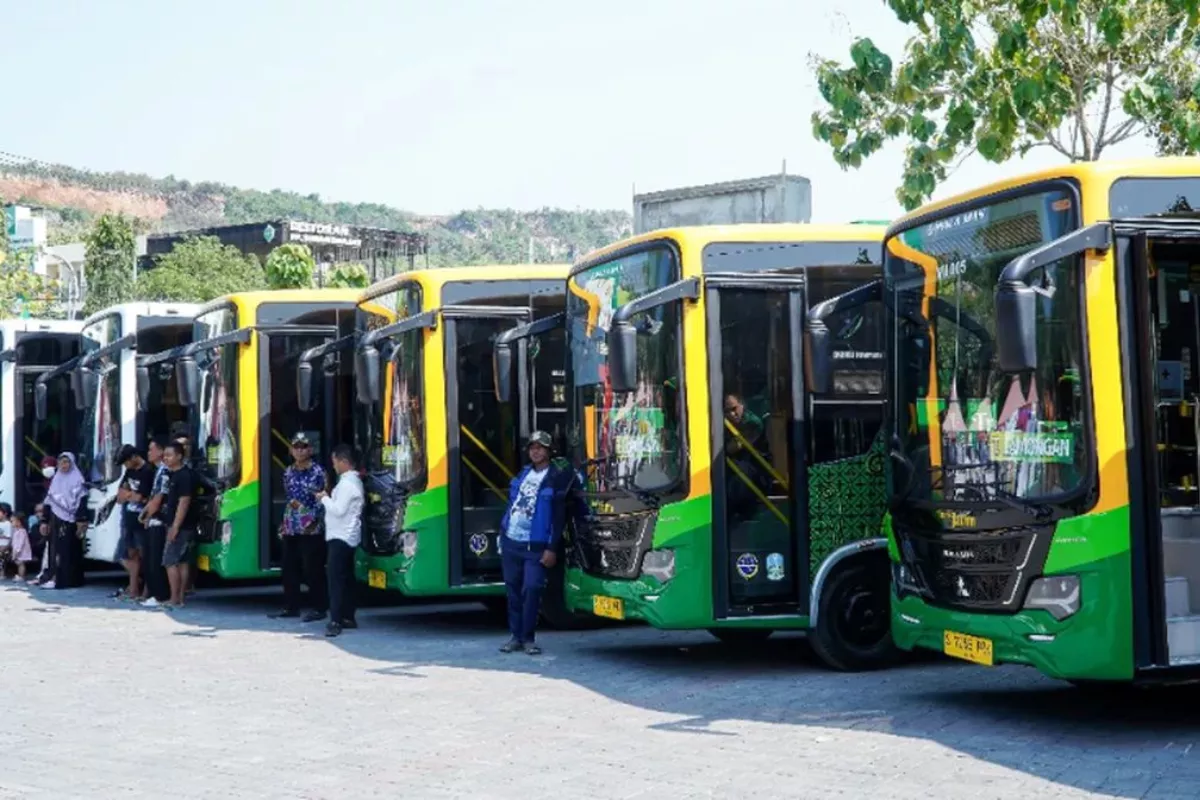 Spesial HUT RI Ke-81 Tarif Bus Trans Jatim Promo Hanya Rp 81 Saja