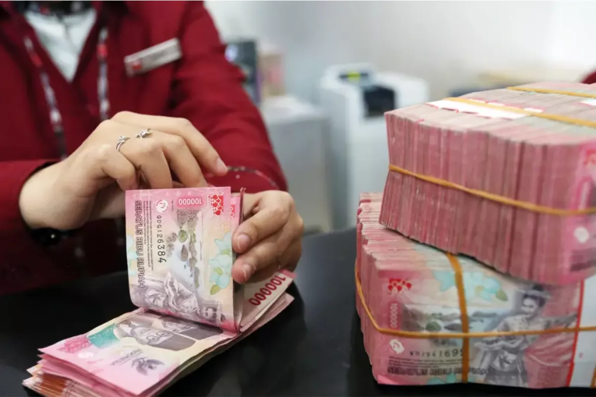Rupiah Berpeluang Melemah Senin Ini, Cermati Sentimen Pemicunya