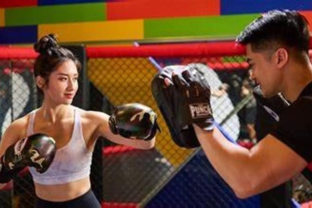 Pelatih Tinju RI Siapkan Taktik Anggie dan Dira di Final Asia 2026