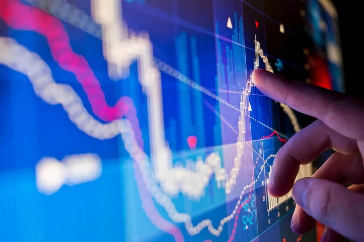 IHSG Berisiko Terkoreksi, Berikut Rekomendasi Saham untuk Investor