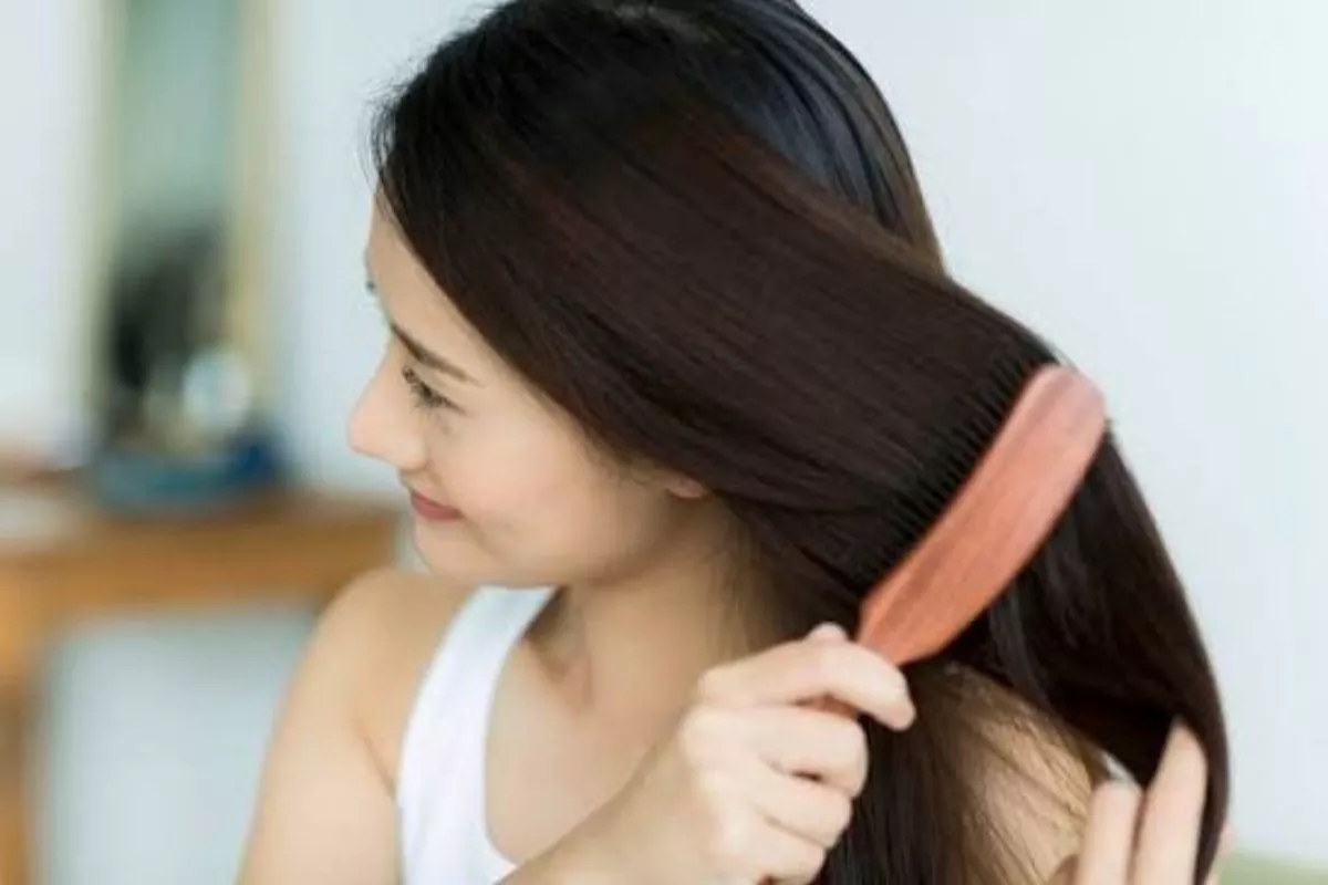 Kebiasaan Sehari Hari yang Membantu Rambut Jadi Lebih Tebal